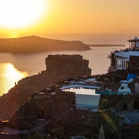 هوني موون بيترا فيلاز