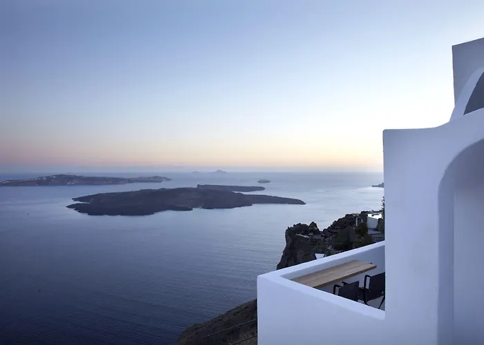 Honeymoon Petra (adults Only) 5* Imerovigli (Santorini)