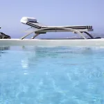 Honeymoon Petra (adults Only) 5* Imerovigli (Santorini)