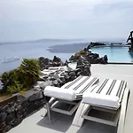 Honeymoon Petra (adults Only) 5* Imerovigli (Santorini)